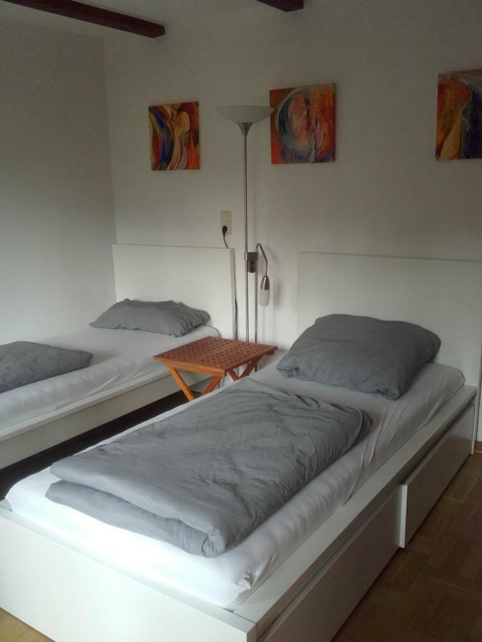 Apartment-Unter-Reet Кил Екстериор снимка
